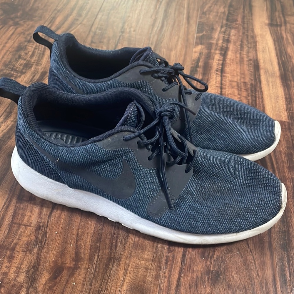 Men’s Nike Roshe One Black/Navy Jacquard - 10